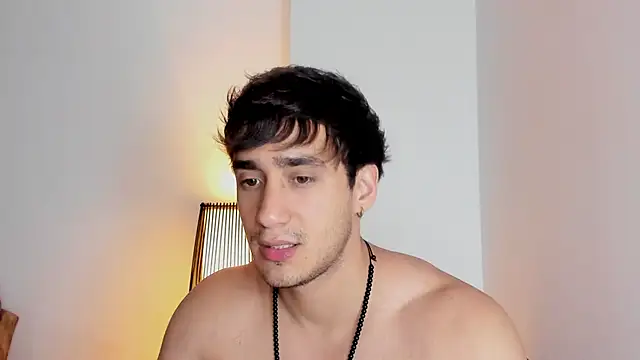 AlexRivera6 online show from December 3, 2025, 12:18 am