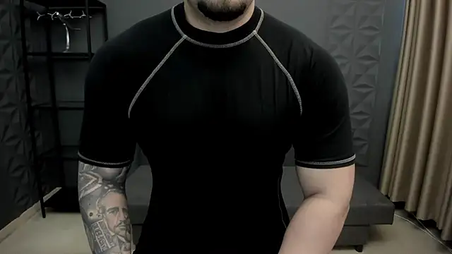 TonyWilcox online show from February 14, 2025, 6:02 am