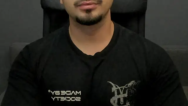 TonyWilcox online show from October 7, 2025, 4:42 am