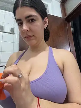  Niah  online show from April 5, 2026, 2:20 am