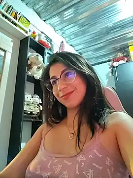 Snapshot of kateeen18 chatting on January 11, 2026, 5:23 am kateeen18 online show from January 11, 2026, 5:23 am