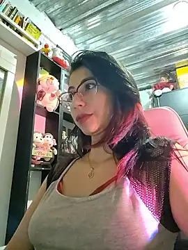 Snapshot of kateeen18 chatting on January 12, 2026, 3:56 am kateeen18 online show from January 12, 2026, 3:56 am