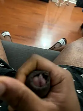 Pavan921 online show from November 5, 2025, 1:22 pm