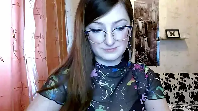 Snapshot of Arielsssplash chatting on February 5, 2025, 8:11 am Arielsssplash online show from February 5, 2025, 8:11 am