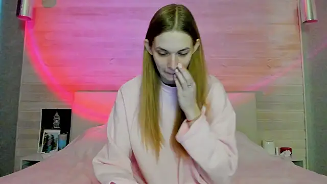 Snapshot of molly_hunt_ chatting on February 25, 2026, 3:49 am molly hunt online show from February 25, 2026, 3:49 am