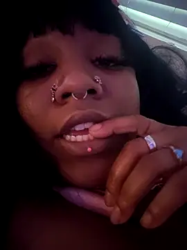 Kayyummy98 online show from October 11, 2025, 1:16 am