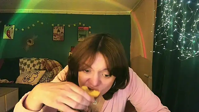 ClancyMorissey online show from May 19, 2026, 6:03 pm