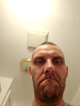 Bigcock666467 online show from September 30, 2025, 3:22 am