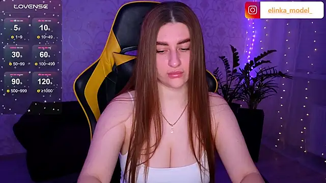 Elishka  online show from December 8, 2024, 5:01 pm