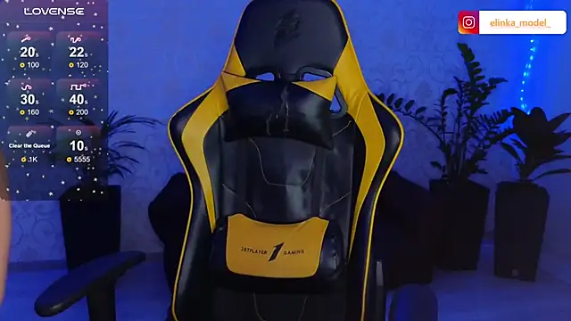 Elishka  online show from February 25, 2025, 6:09 pm