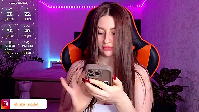 Elishka  online show from January 14, 2026, 8:25 pm