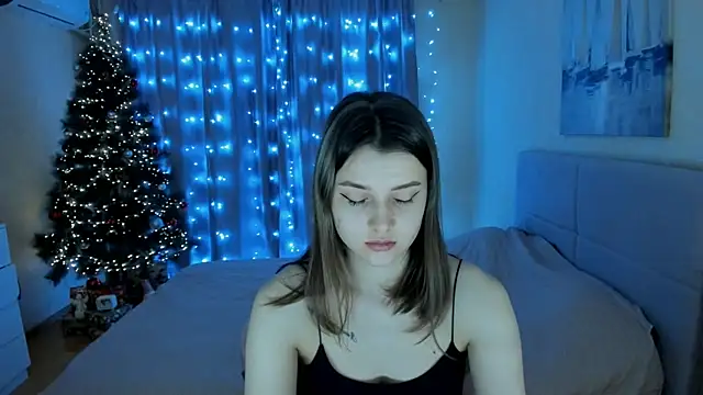 Snapshot of SoniNesti chatting on December 26, 2024, 1:21 pm SoniNesti online show from December 26, 2024, 1:21 pm