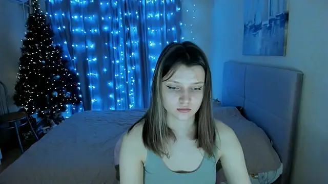 Snapshot of SoniNesti chatting on January 10, 2025, 2:45 pm SoniNesti online show from January 10, 2025, 2:45 pm