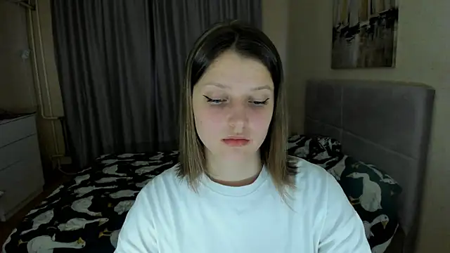 Snapshot of SoniNesti chatting on September 18, 2025, 3:25 pm SoniNesti online show from September 18, 2025, 3:25 pm