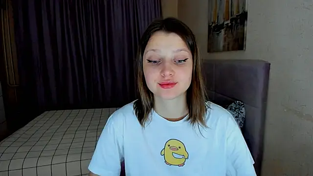 SoniNesti online show from November 13, 2025, 3:55 pm