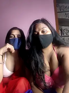 cutee  crazy online show from December 5, 2025, 5:20 pm