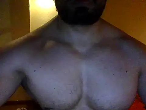 marcus002001 online show from April 22, 2026, 2:58 am