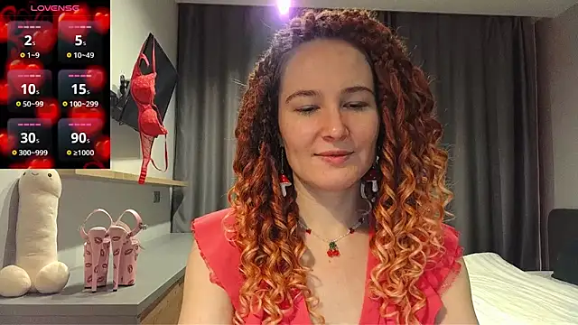 AgnesGraham online show from December 7, 2024, 1:18 pm