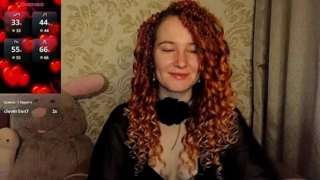 AgnesGraham online show from December 31, 2024, 4:25 pm