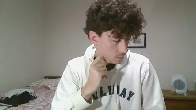 Snapshot of saint_not chatting on October 29, 2025, 11:17 pm saint not online show from October 29, 2025, 11:17 pm