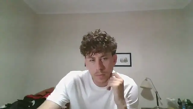 Snapshot of saint_not chatting on November 27, 2025, 2:46 am saint not online show from November 27, 2025, 2:46 am