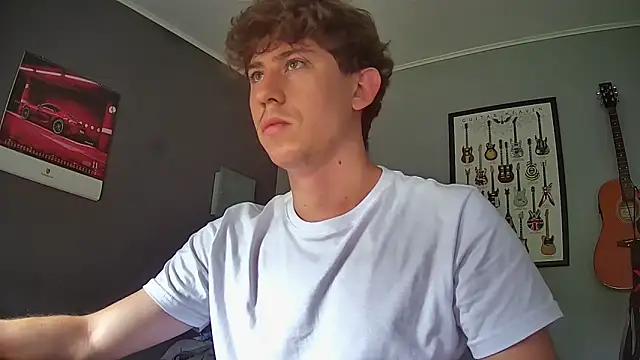 Snapshot of saint_not chatting on December 14, 2025, 2:55 pm saint not online show from December 14, 2025, 2:55 pm