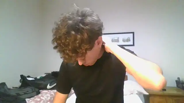 Snapshot of saint_not chatting on December 17, 2025, 9:54 pm saint not online show from December 17, 2025, 9:54 pm