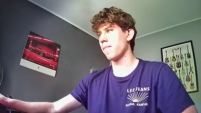 Snapshot of saint_not chatting on December 22, 2025, 12:57 pm saint not online show from December 22, 2025, 12:57 pm