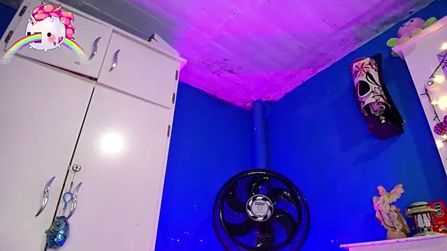 Snapshot of Lunahoney1 chatting on February 12, 2025, 8:50 pm Lunahoney1 online show from February 12, 2025, 8:50 pm