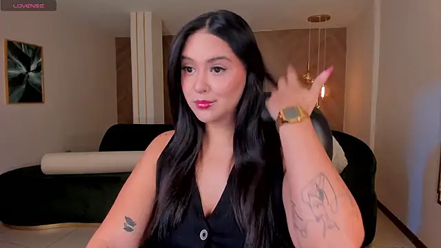 ToriCrossX online show from December 20, 2025, 12:12 pm