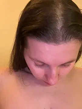 Nicole-Ray online show from January 31, 2025, 7:51 pm