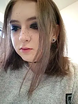 Yammy Yumi online show from October 30, 2025, 4:03 am