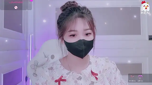 hen237 online show from February 2, 2026, 7:56 pm