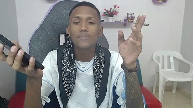 ManSant online show from March 8, 2025, 2:51 pm