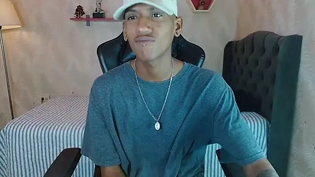 ManSant online show from October 19, 2025, 3:12 pm