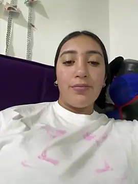 Hannahoff online show from March 14, 2025, 1:16 am