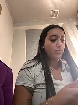 Hannahoff online show from March 20, 2025, 10:40 pm