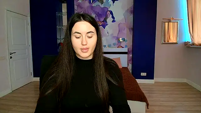 Roxie Bradley online show from January 8, 2025, 10:04 am