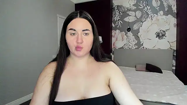 Roxie Bradley online show from January 9, 2026, 7:00 am