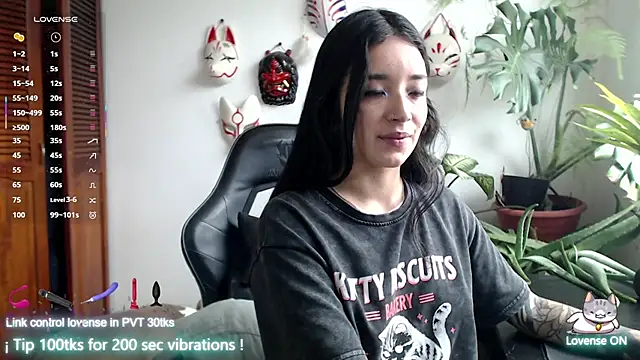 Snapshot of cat_salo chatting on May 11, 2026, 2:12 pm cat salo online show from May 11, 2026, 2:12 pm