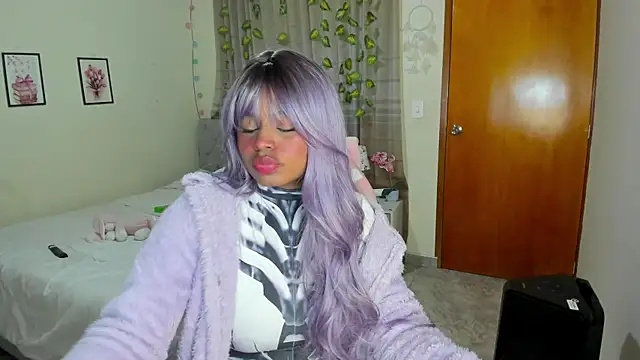 charlott7 online show from November 27, 2025, 2:02 am