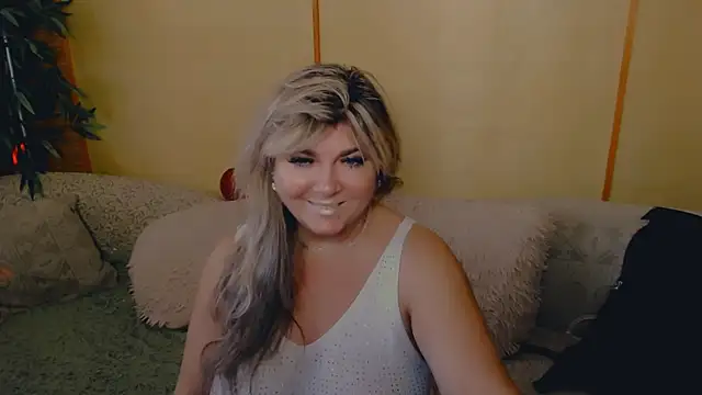 Malena Mi online show from March 13, 2026, 1:29 pm