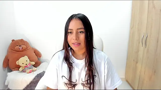 Ciara8 online show from March 5, 2026, 8:16 pm