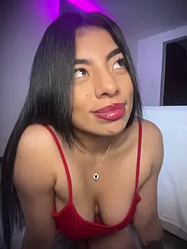 Miaparkerss  online show from January 7, 2026, 6:21 pm