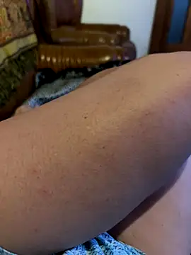 sweetmystery1 online show from September 11, 2025, 4:18 pm