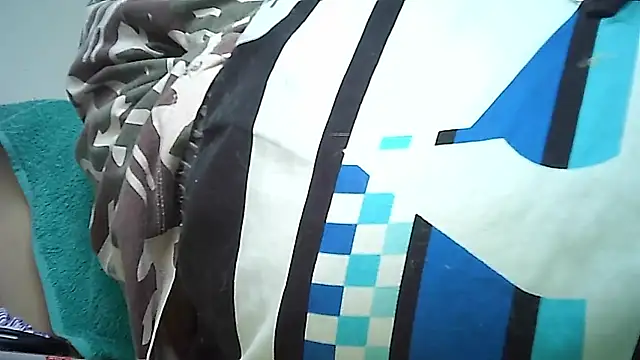 Snapshot of angellsexx20 chatting on February 8, 2026, 5:27 pm angellsexx20 online show from February 8, 2026, 5:27 pm