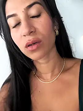 Snapshot of lady-rosse chatting on March 10, 2025, 9:07 pm lady-rosse online show from March 10, 2025, 9:07 pm