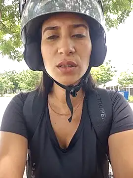 Snapshot of lady-rosse chatting on March 18, 2025, 10:04 pm lady-rosse online show from March 18, 2025, 10:04 pm