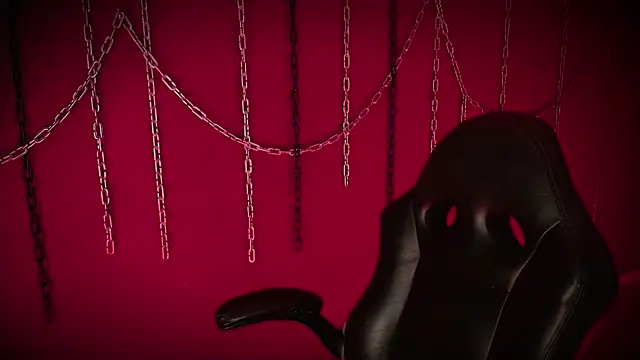 Laura takint online show from March 4, 2025, 4:09 pm