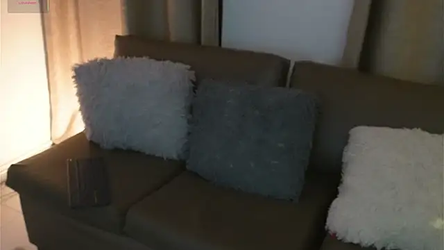 Valeriestyle online show from November 21, 2025, 4:11 am